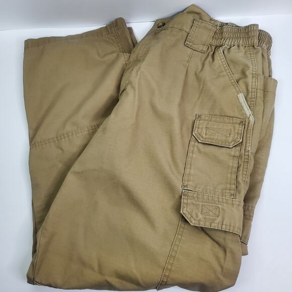 Rustic Ridge 2 pair Mens Cargo Pants Size 38x32 Green/Khaki Utility Pants - Picture 10 of 15